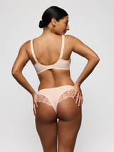 Deauville Luxury Thong - Venus