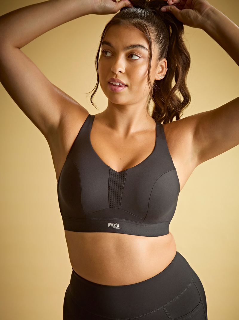Endurance D-J Underwired Sports Bra - Black