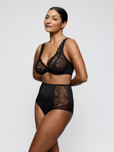 Solisse Underwired Plunge Bra - Black